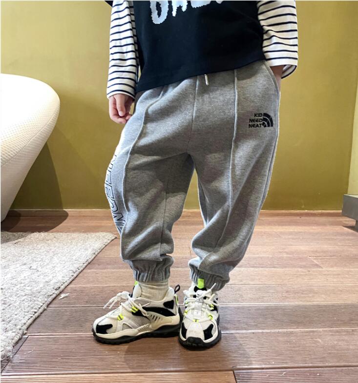 子供服春秋服★男の子カジュアルパンツ★ファッションパンツ子供春服★潮流子供春服★90-140
