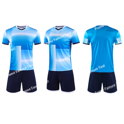 2点セットサッカーユニフォーム　スポーツ　スポーツウェア 　 トレーニング用服 OEMできる