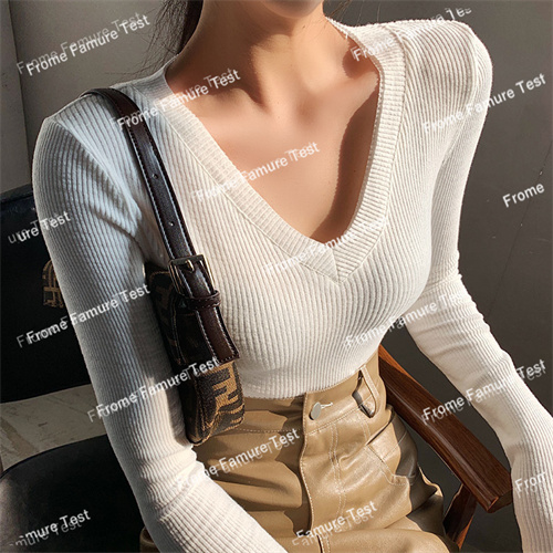 Tシャツ　　　　レディース　　　　ファッション　　春夏　　長袖   　ニット