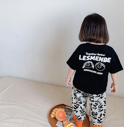 子供用アパレル　Tシャツ　2色　夏　80-130