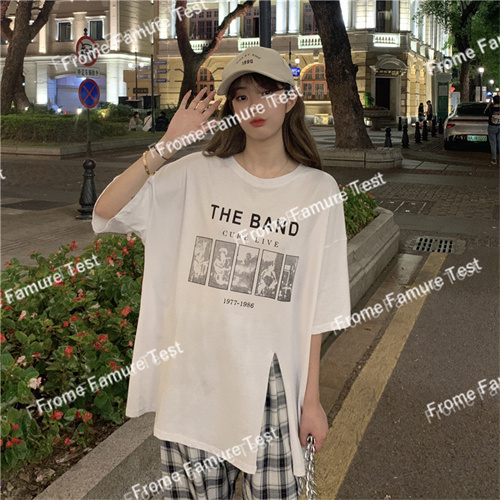 Tシャツ　　　　レディース　　　　ファッション　　春夏　　半袖