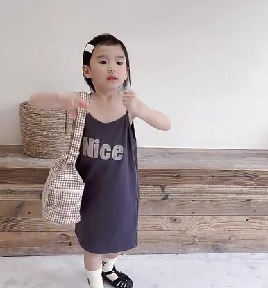 子供用アパレル　ワンピース　80-130