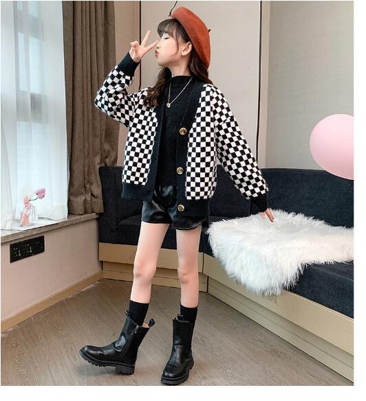 女の子の上着ニットカーディガンかわいいセーター子供服子供服秋の新ファッション