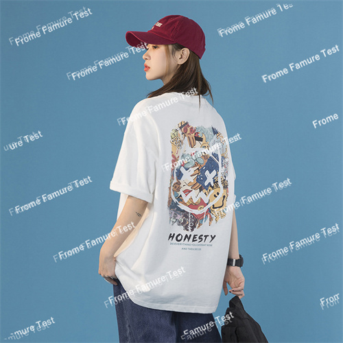 Tシャツ　　　　レディース　　　　ファッション　　春夏　　半袖