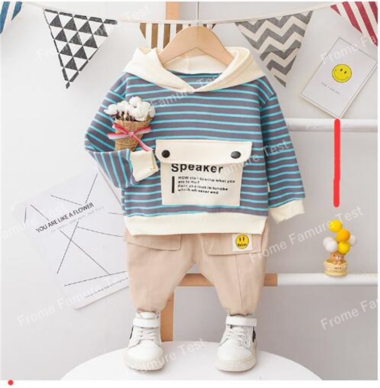 子供服、トップス、ボトムス、パーカー、セットアップ、春着、ファッション