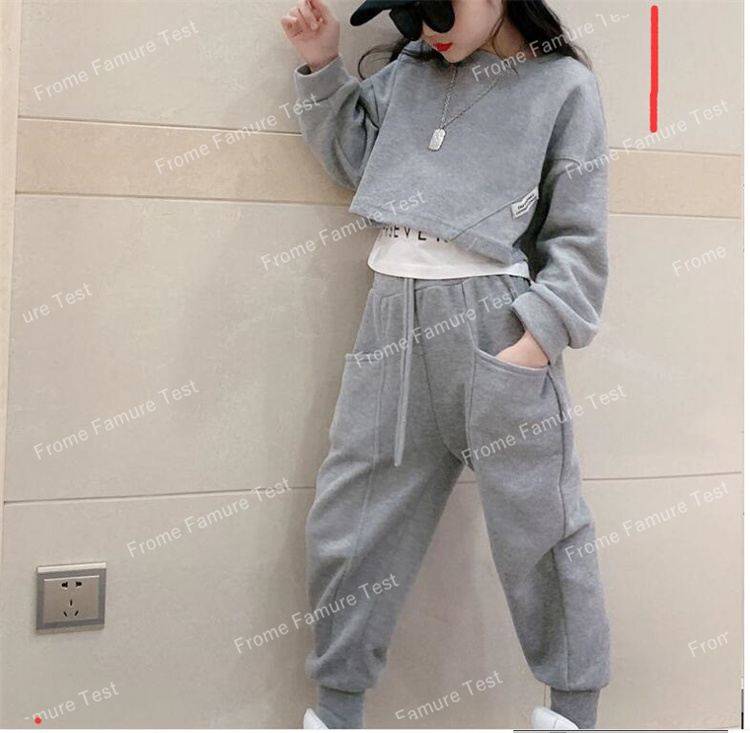 子供服、トップス、ボトムス、パーカー、セットアップ